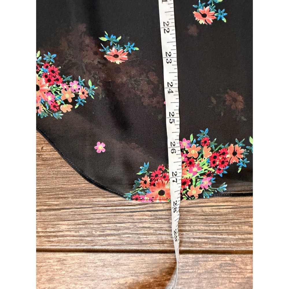 BUNDLE: Cabi Sheer Black Blouses - Picture 14 of 16